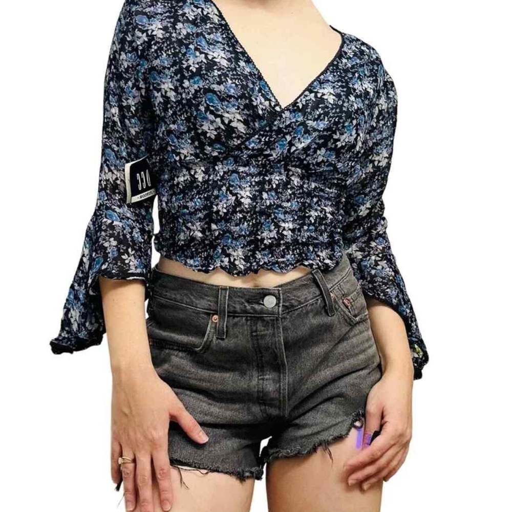 Blue Cropped Blouse​